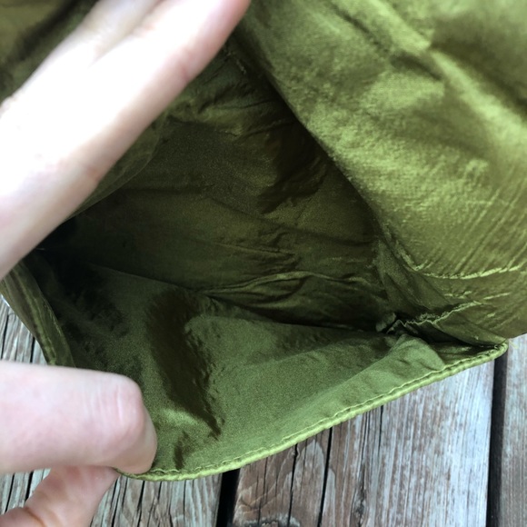 Makeup Bag 💄 - Picture 8 of 14